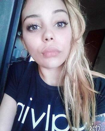 Full leaked Adorable face page private onlyfans photo