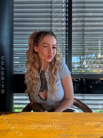 Full leaked Avaa lynn private onlyfans photo
