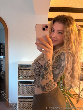 Full leaked Avaa lynn private onlyfans photo