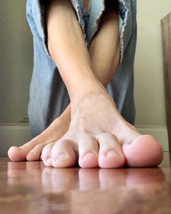 Barearchedbeauty