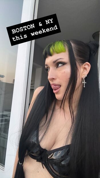 Full leaked Dani thorne page private onlyfans photo