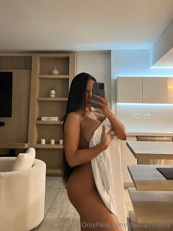 Full leaked Daphnejoy private onlyfans photo