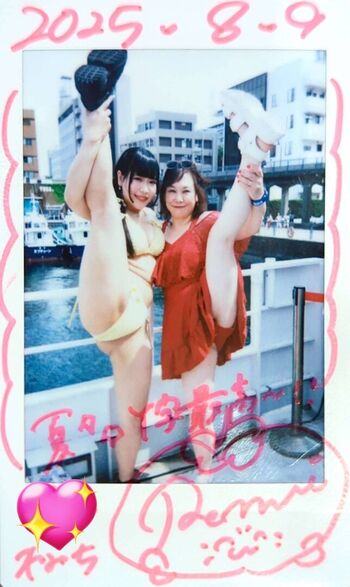 Full leaked Dougenzaka idol group private onlyfans photo