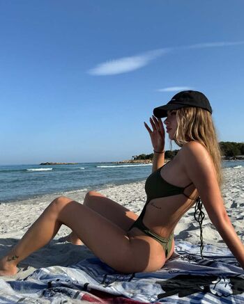 Full leaked Elisa pellegrino private onlyfans photo