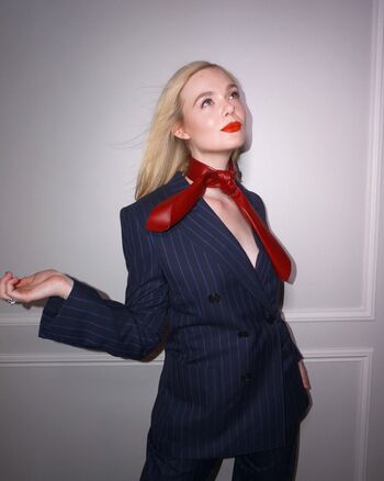 Elle Fanning