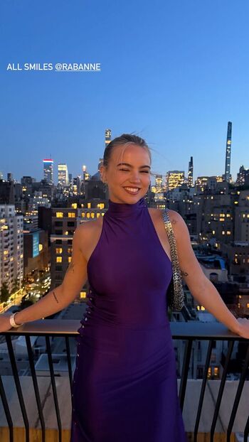 Full leaked Emma brooks private onlyfans photo
