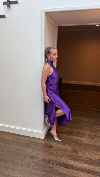Full leaked Emma brooks private onlyfans photo