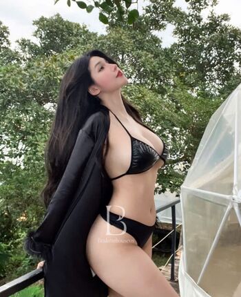 Full leaked Ha my duyen private onlyfans photo