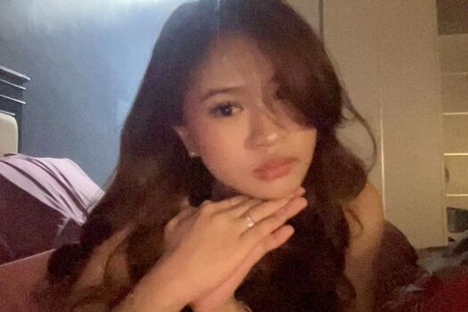 Full leaked Indonesian girls  page private onlyfans photo