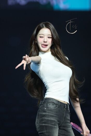 Jang Won-young