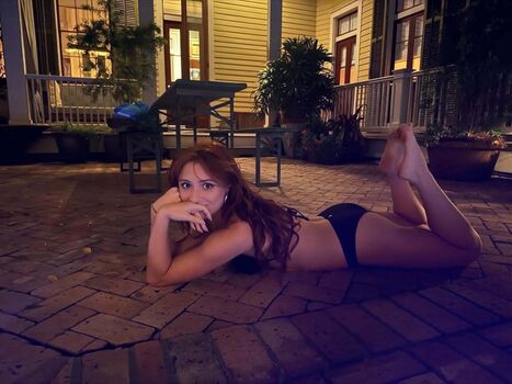 julia_sweet_angel
