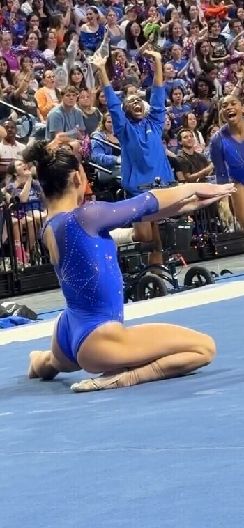 Kayla DiCello
