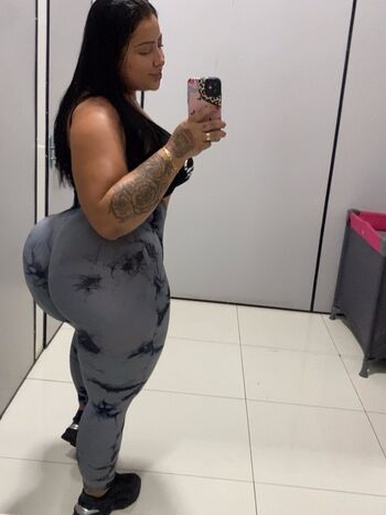laryssacastro__