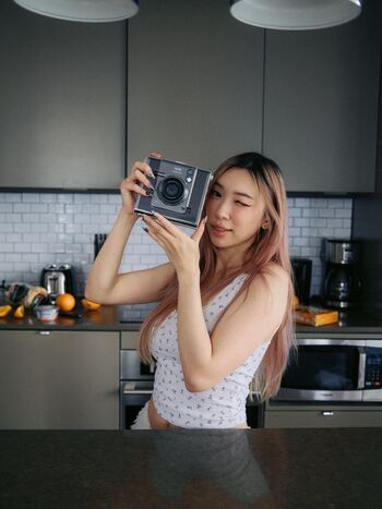Luna Ly
