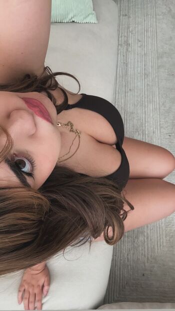 Full leaked Mel liftz  page private onlyfans photo