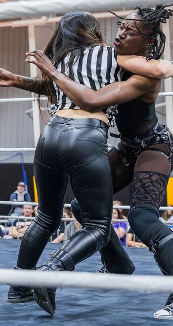 Mickie James