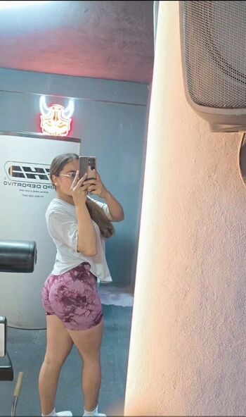 Modelo desnuda