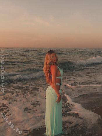 Full leaked Payton ramolla page private onlyfans photo