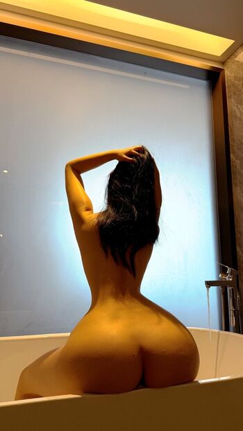俏妞qiaoniuTT