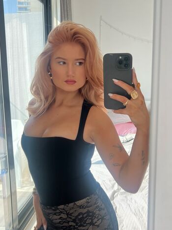 Shona Ekins