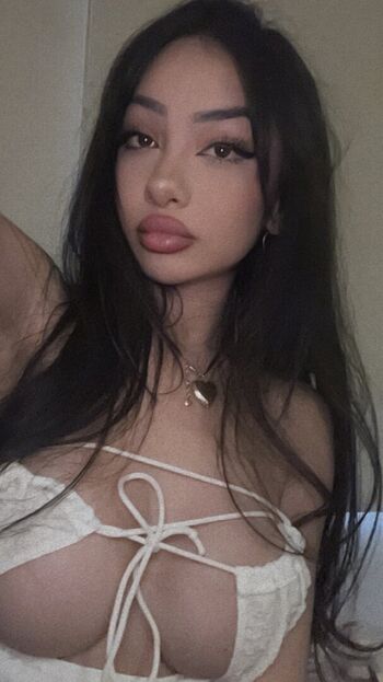 Spoil kiara