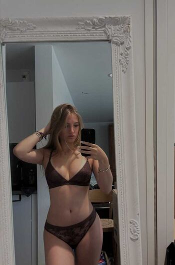 stellas_secret0