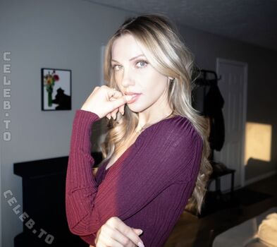 Steph Lee