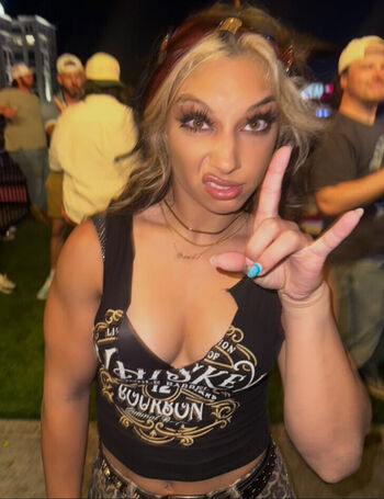 Full leaked Thea hail private onlyfans photo