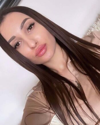 Full leaked Ukrainian girls page private onlyfans photo