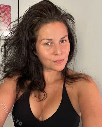 Vanessa Blumhagen