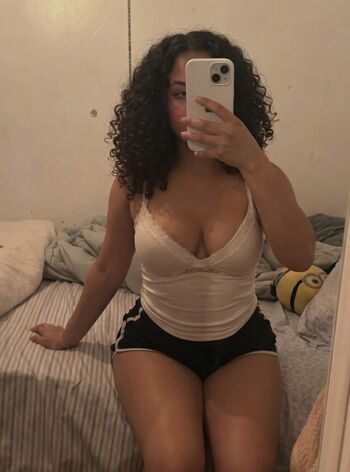 Full leaked Kylie jenner / private onlyfans photo