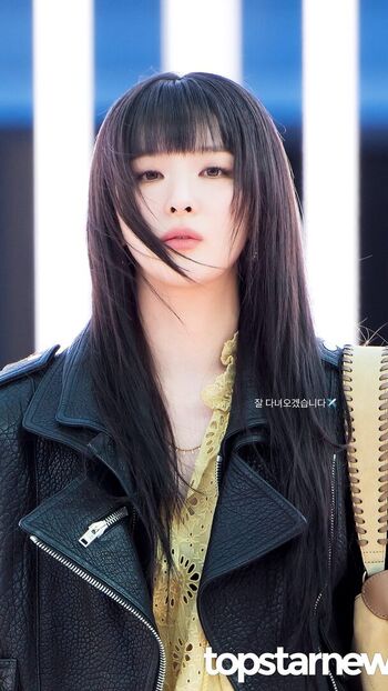 WomenK-pop